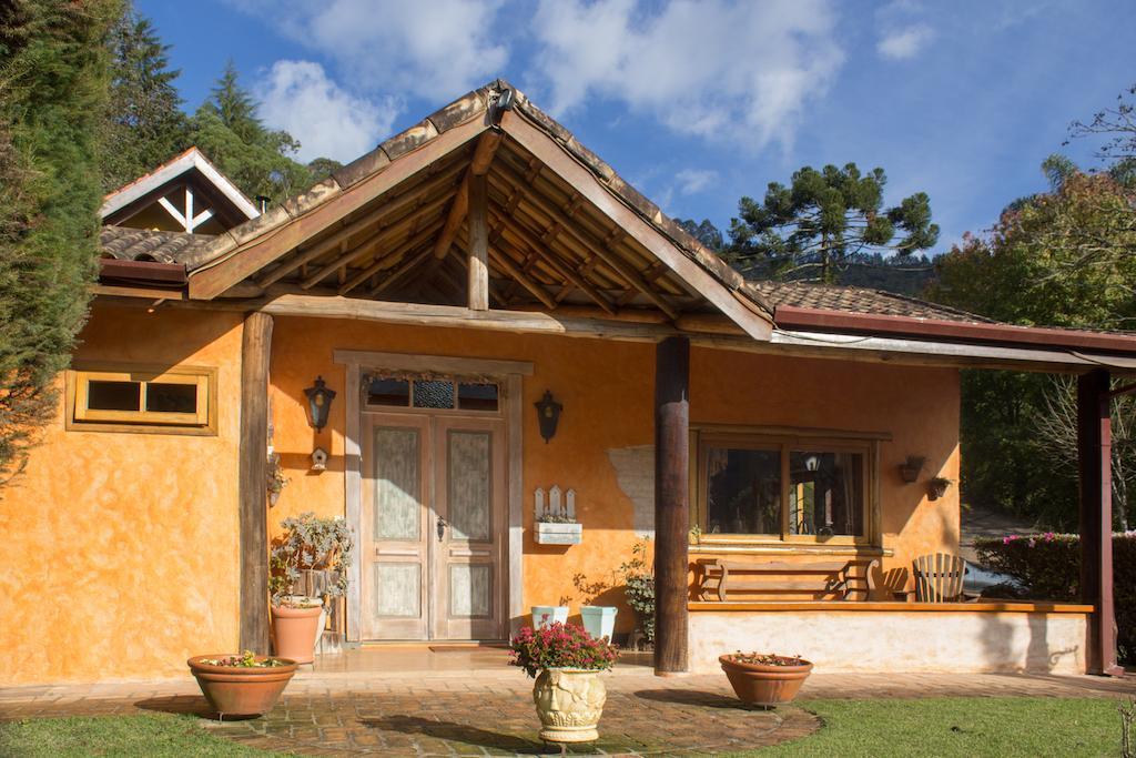Pousada Villa Rhustica Santo Antonio do Pinhal Bagian luar foto